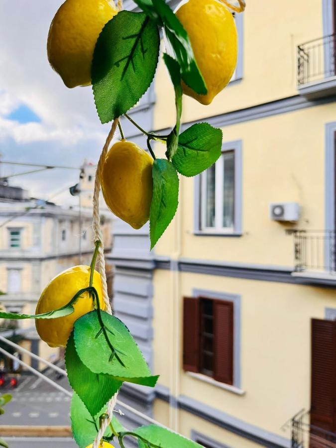 Street Of Naples Apartment Exterior photo